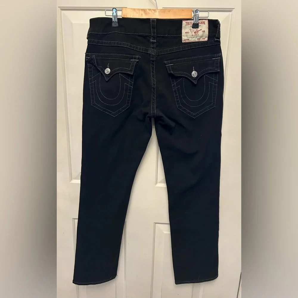 True Religion Ricky Relaxed Straight flap. Black size 32. Great shape!
